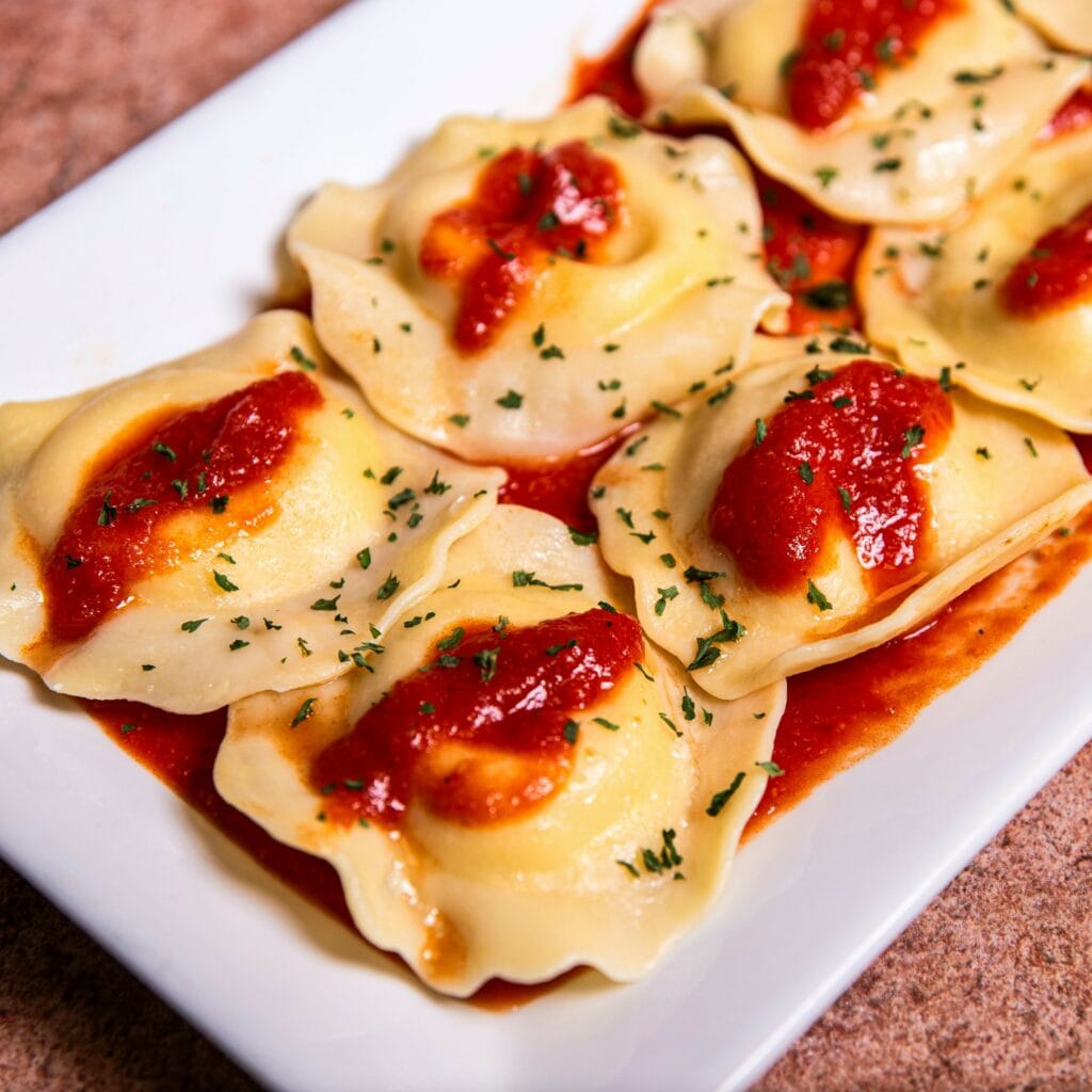 Vega Baja Conservas | pexels ray torres 624980841 34565210